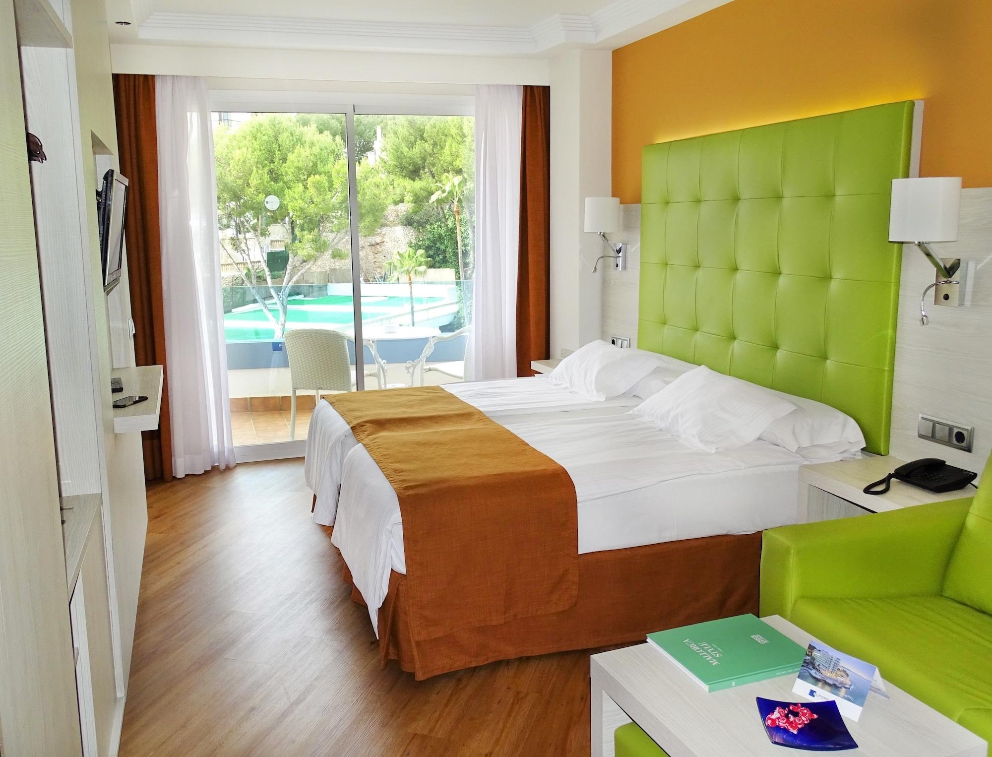 Hotel Europe Playa Marina Illetas Exterior foto